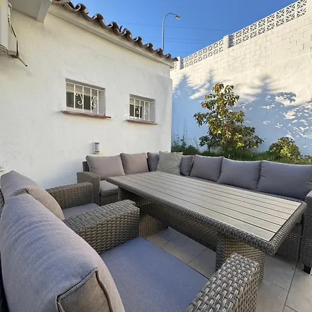 In Nueva Andalucia Close To Everything Villa