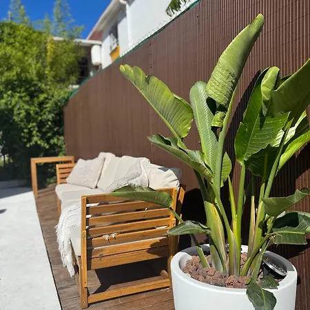 In Nueva Andalucia Close To Everything *