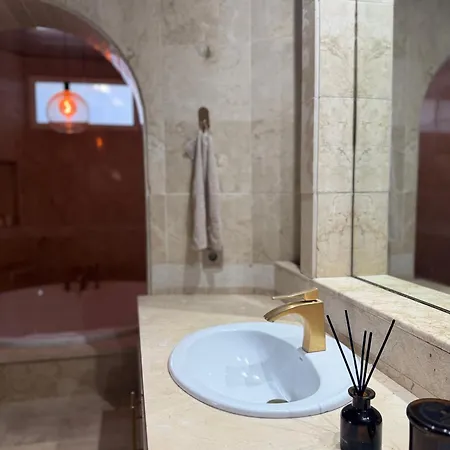 Villa In Nueva Andalucia Close To Everything Marbella