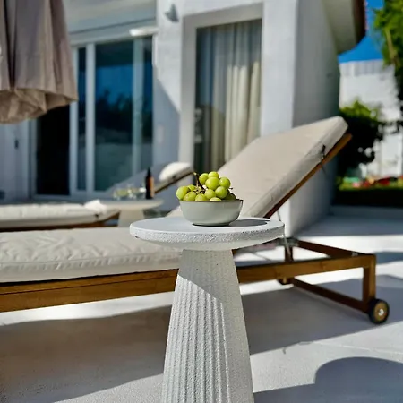 In Nueva Andalucia Close To Everything Villa